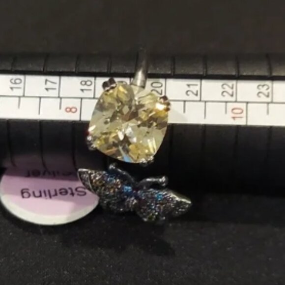 STERLING SILVER Butterfly Ring with Gemstone & Crystal's - Picture 4 of 8
